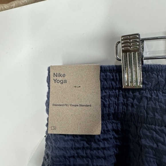 Nike Yoga Dri-FIT Soft Lightweight Pants Thunder Blue Size Medium DV9885-437 NEW - Picture 3 of 4